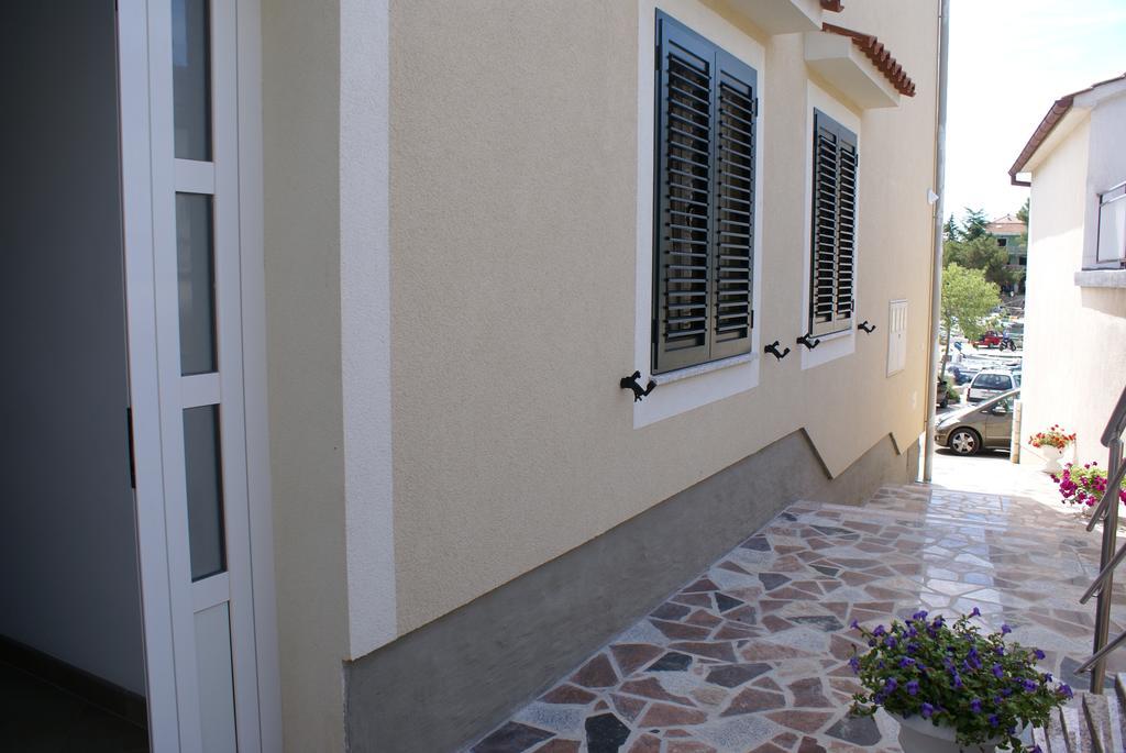 Apartment Adria Sun Porat  Exterior photo